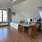Birnbom Warnemünde Apartment *