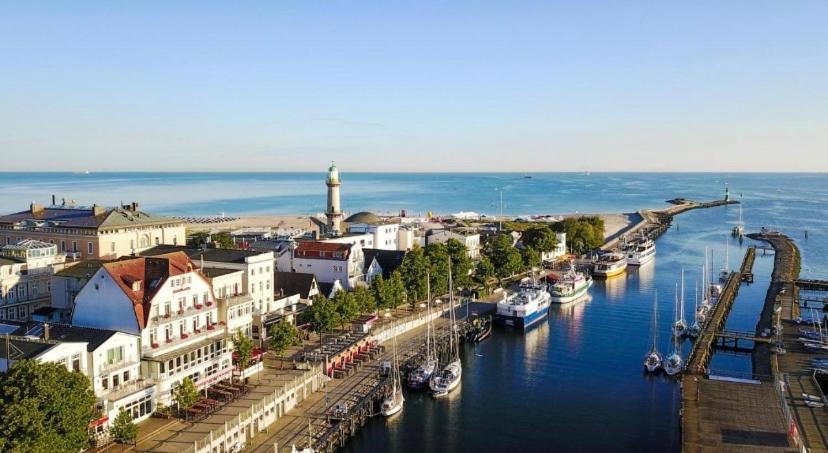 Birnbom Warnemuende Apartment *