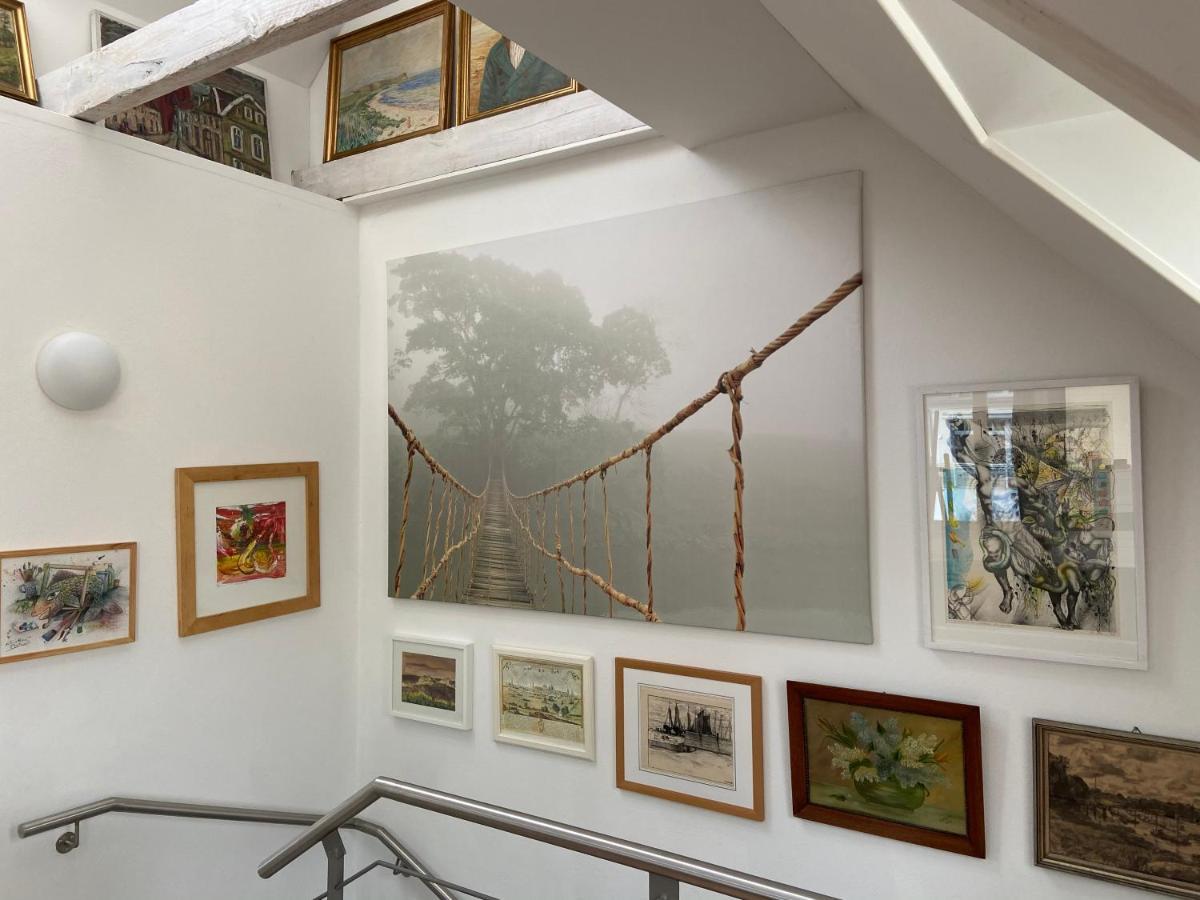 Birnbom Warnemünde * Rostock